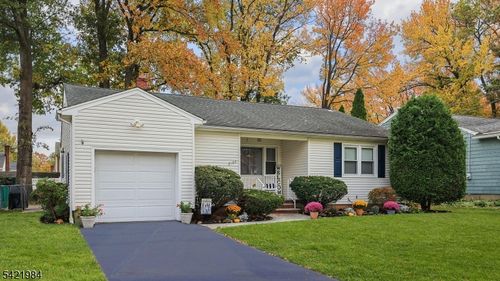 2108 Princeton Ave, Scotch Plains, NJ, 07076-4662 | Card Image
