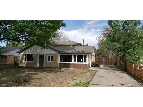 3530 Chase St, Wheat Ridge, CO, 80212-7040 | Card Image