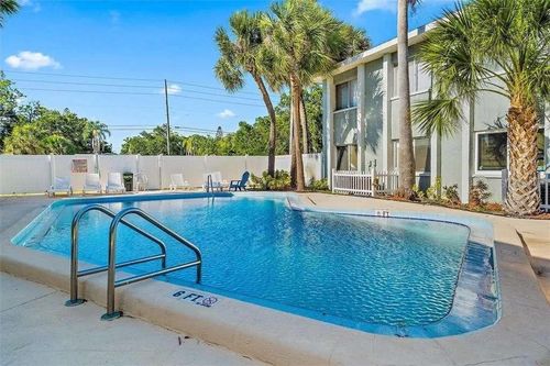 apt-103-379 47th Ave N, ST PETERSBURG, FL, 33703-3943 | Card Image