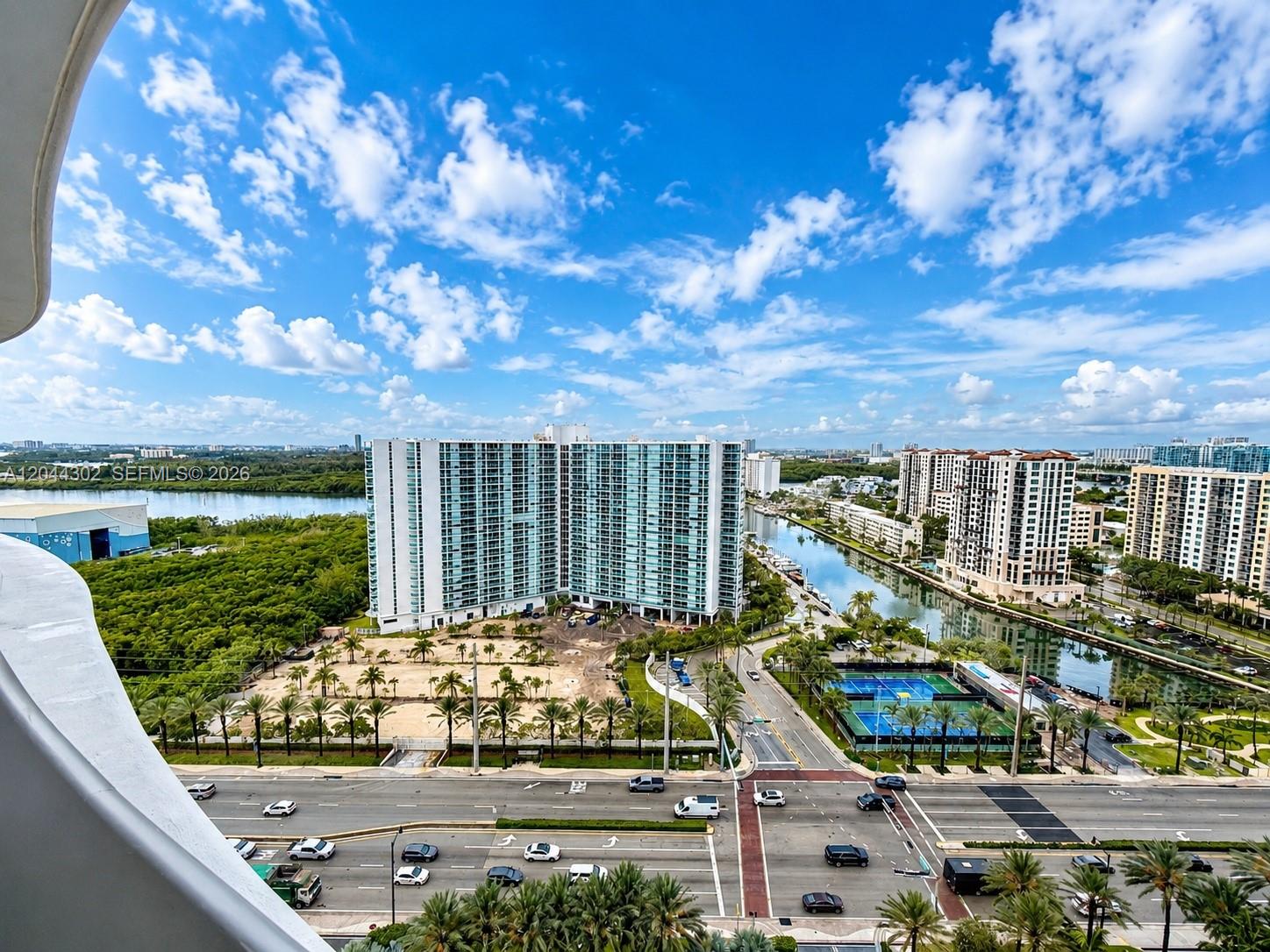 Residential Lease in Sunny Isles Beach 3