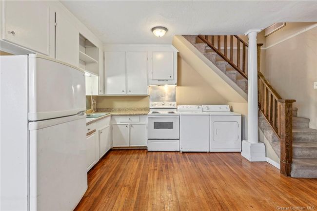 Kitchen | Image 5