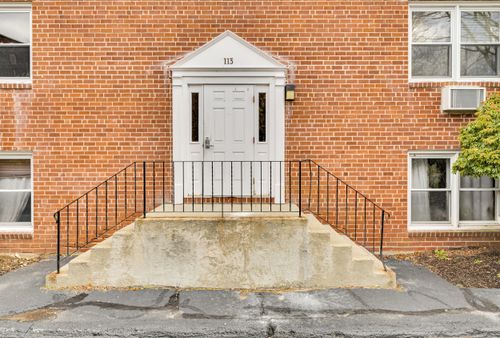 unit-f-113 Niles Hill Rd, New London, CT, 06320-3063 | Card Image