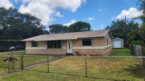 3295 Nw 214th St, Miami Gardens, FL, 33056-1042 | Card Image