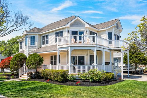 1018 1st Ave, Avalon, NJ, 08202-2446 | Card Image