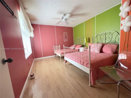 929-929 Coral Club Dr, Coral Springs, FL, 33071-5649 | Card Image