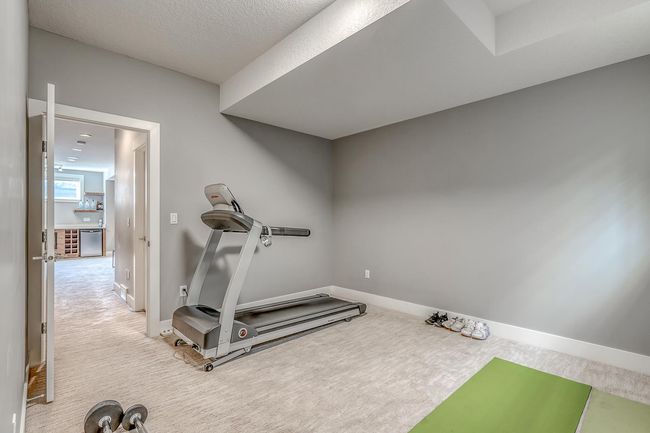 4004 1 St Nw, Home with 4 bedrooms, 3 bathrooms and 2 parking in Calgary AB | Image 41