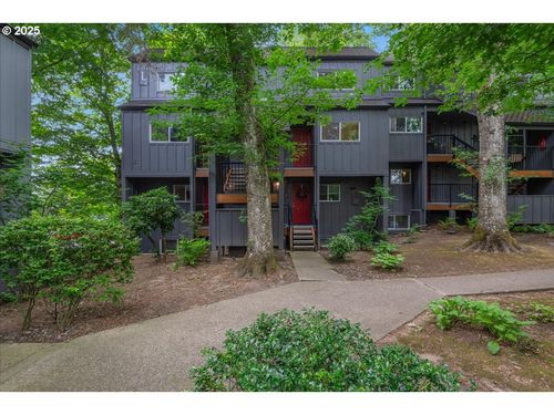79-4 Touchstone, Lake Oswego, OR, 97035-1914 | Card Image