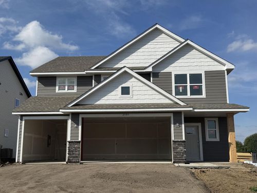 2795 Green Ash Ave, Shakopee, MN, 55379 | Card Image
