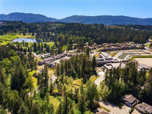 23622 Se 32nd Way, Sammamish, WA, 98075 | Card Image