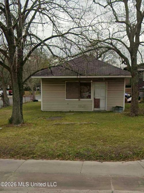 3212 Old Mobile Avenue, Pascagoula, MS, 39581 | Card Image