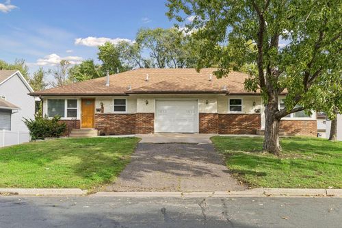 1015 43 1/2 Ave Ne, Columbia Heights, MN, 55421-3016 | Card Image
