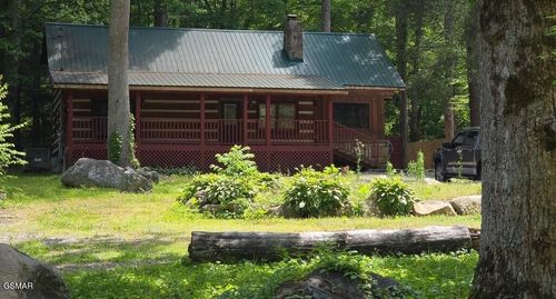4438 E Scenic Dr, Gatlinburg, TN, 37738-6519 | Card Image