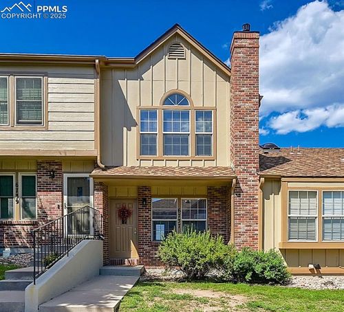 6737 Overland Dr, Colorado Springs, CO, 80919-1955 | Card Image