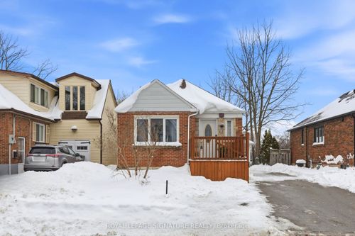 26 Guest St, Brampton, ON, L6W1T8 | Card Image