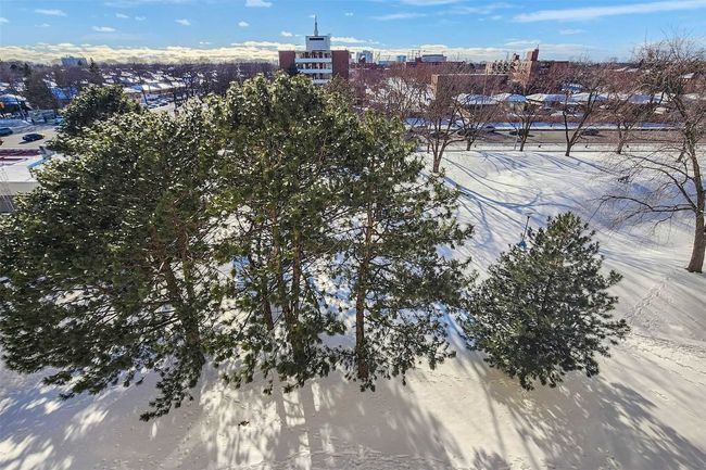 611 - 390 Dixon Rd, Condo with 3 bedrooms, 2 bathrooms and 1 parking in Etobicoke ON | Image 38