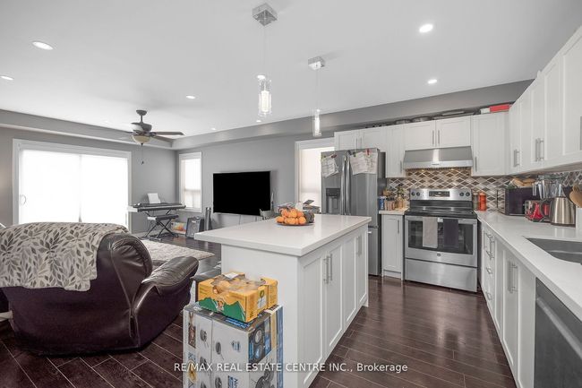 12 Torraville St, House other with 7 bedrooms, 6 bathrooms and 4 parking in Brampton ON | Image 39