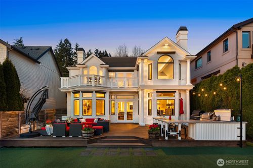 3671 E Lake Sammamish Parkway Ne, Sammamish, WA, 98074 | Card Image
