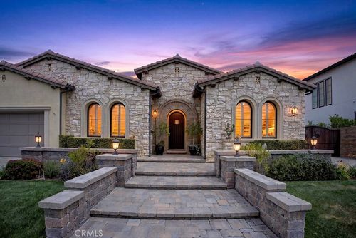 19843 Split Oak Rd, Chatsworth, CA, 91311-1957 | Card Image