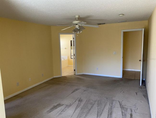 697 Winding Lake Dr, House other with 4 bedrooms, 3 bathrooms and null parking in Clermont FL | Image 7