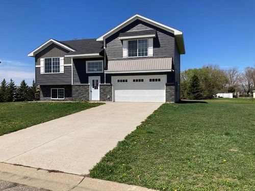 828 Poplar Dr Se, Kimball, MN, 55353-4511 | Card Image