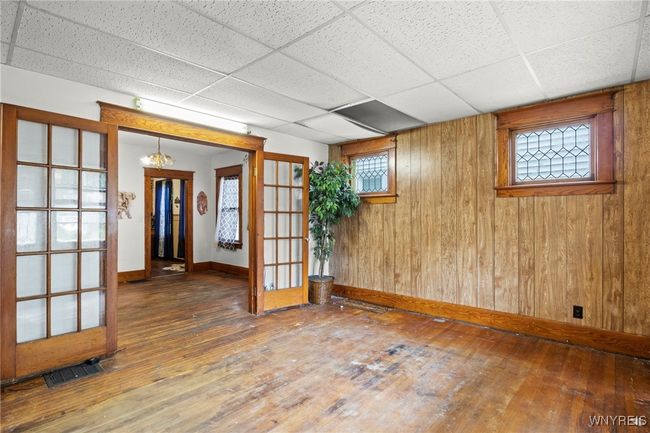 1319 Electric Ave, Home with 6 bedrooms, 2 bathrooms and null parking in Lackawanna NY | Image 8