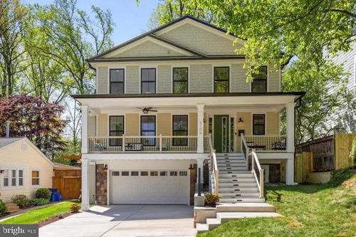 9309 Lindale Dr, BETHESDA, MD, 20817-2569 | Card Image