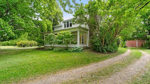 75 Pierce Rd, Bloomfield, ON, K0K1G0 | Card Image