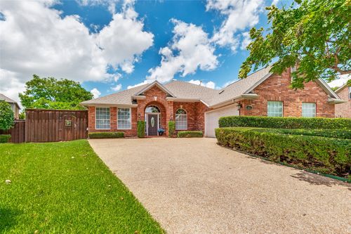 411 Greenway Ct, Coppell, TX, 75019-5656 | Card Image