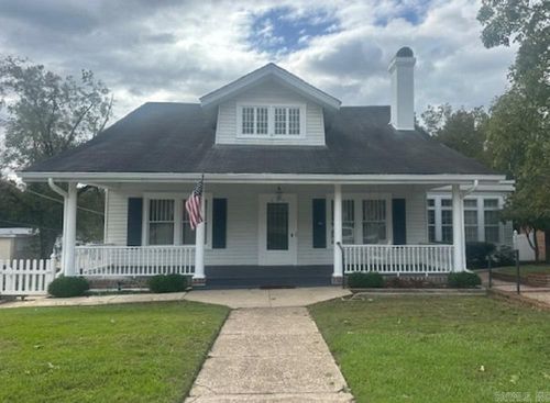 505 W Washington St, Camden, AR, 71701-3415 | Card Image