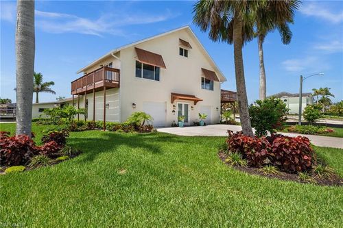 4837 Tarpon Ave, Bonita Springs, FL, 34134-3960 | Card Image