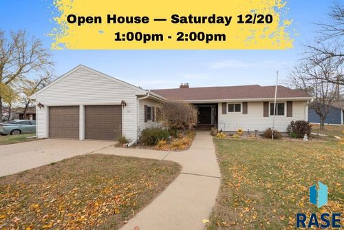 501 E 4th St Street, Parker, SD, 57053 | Card Image