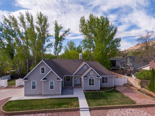 3257 W 250 S, Vernal, UT, 84078-8735 | Card Image