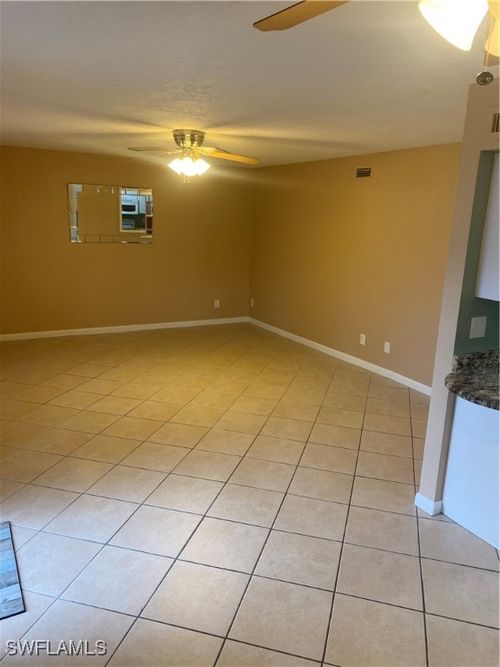 apt-j3-4629 Bayshore Dr, NAPLES, FL, 34112-6572 | Card Image