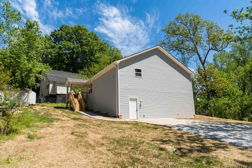 416 Love Springs Rd, cowpens, SC, 29330-9603 | Card Image