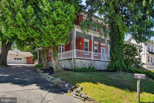 138 E New St, MOUNTVILLE, PA, 17554-1624 | Card Image