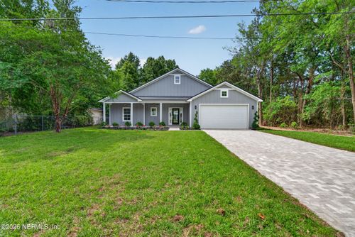 464 E Shuey Ave, Macclenny, FL, 32063-2228 | Card Image
