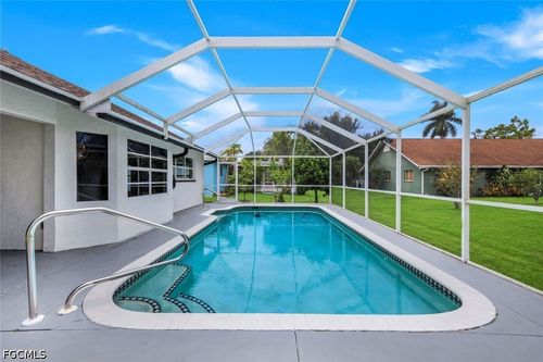 13651 Willow Bridge Dr, NORTH FORT MYERS, FL, 33903-4290 | Card Image