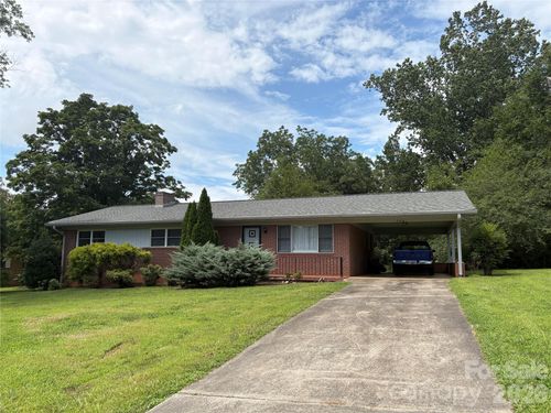 2841 Emory Rd, Morganton, NC, 28655-6900 | Card Image