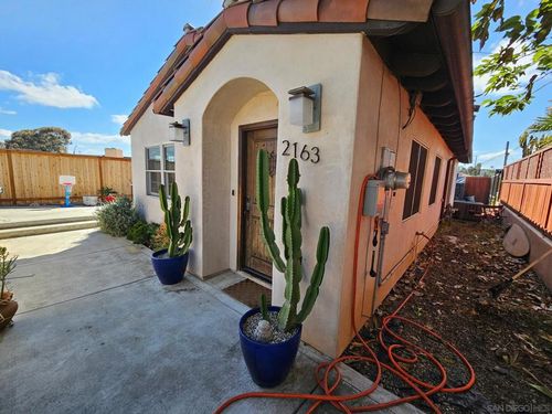 2163 San Clemente St, San Diego, CA, 92107-1819 | Card Image