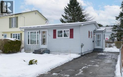 129 Boyaner Cres, Saint John, NB, E2J4C8 | Card Image