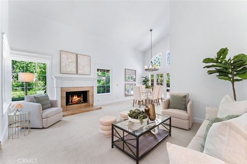 4 Morning Breeze, Irvine, CA, 92603-3750 | Card Image
