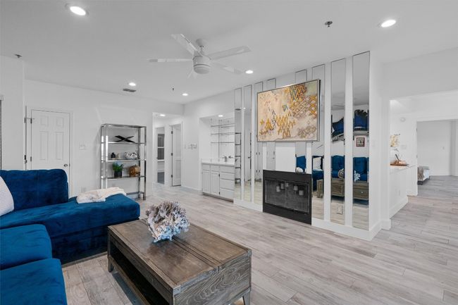 APT-3119 - 3404 American Dr, Condo with 3 bedrooms, 2 bathrooms and null parking in Lago Vista TX | Image 8