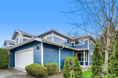 v104-15150 140th Way Se, Renton, WA, 98058-5803 | Card Image