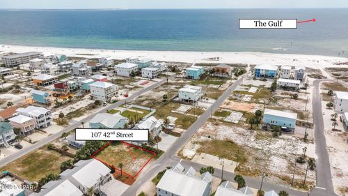 107 42nd St, Mexico Beach, FL, 32456-7118 | Card Image