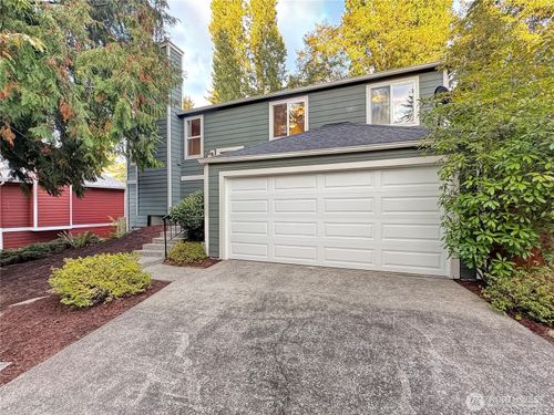 1814 Monterey Ave Ne, Renton, WA, 98056-2608 | Card Image