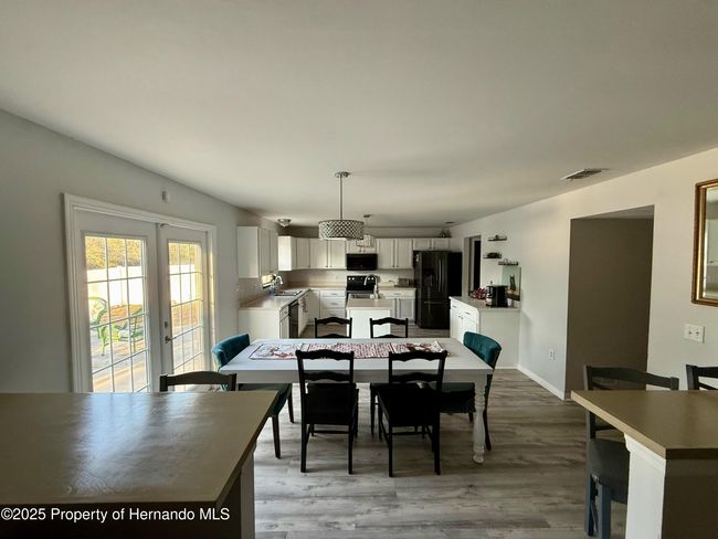 6113 Freeport Dr, House other with 4 bedrooms, 3 bathrooms and null parking in SPRING HILL FL | Image 12