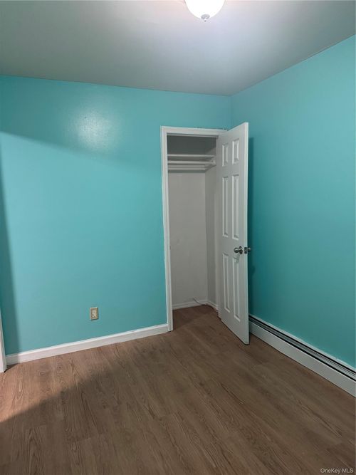 360 Beach 88th St, Rockaway Beach, NY, 11693-1421 | Card Image
