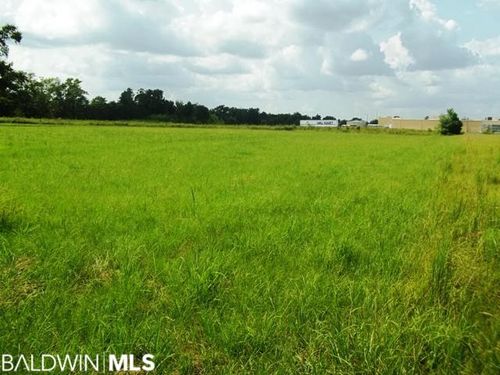 105 W Avenue A, Atmore, AL, 36502 | Card Image