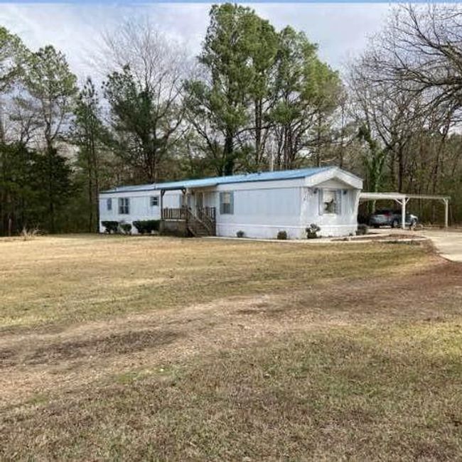 3 bed 2 bed mobile home with patio and carport | Image 16