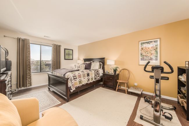 APT-405 - 714 Walnut Dr, Condo with 2 bedrooms, 2 bathrooms and 1 parking in Darien IL | Image 13